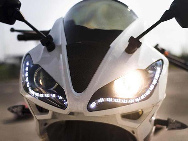 Мотоцикл Wels Superior YD250 White